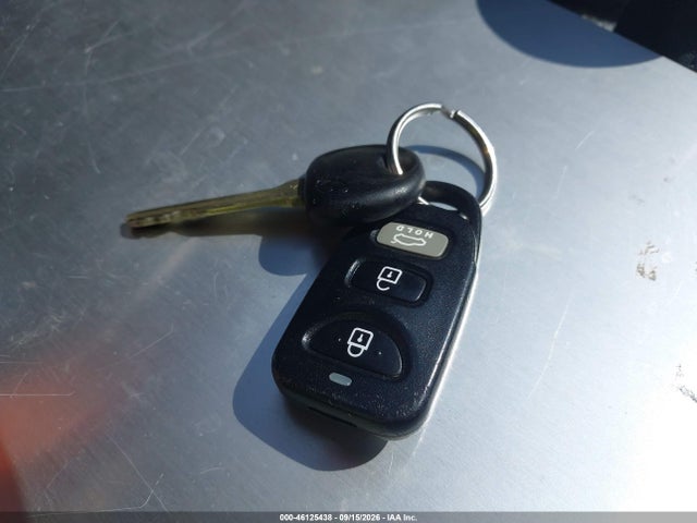 5NPD84LF0JH311272 Hyundai ELANTRA SEL