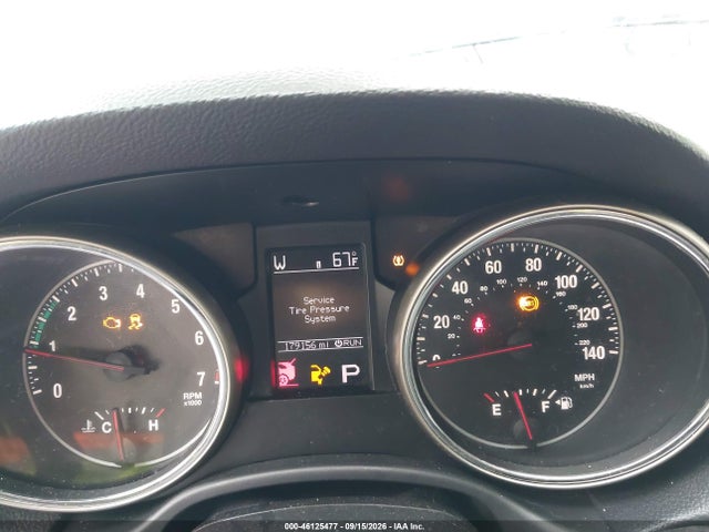 46125477 :رقم المزاد ، 1J4RR4GG4BC506157 vin ، 2011 Jeep Grand Cherokee Laredo مزاد بيع