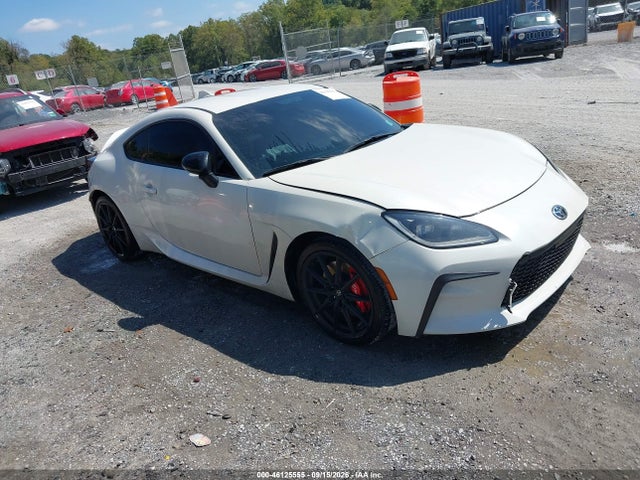 46125555 :رقم المزاد ، JF1ZNBE13S9759736 vin ، 2025 Toyota Gr86 Premium مزاد بيع