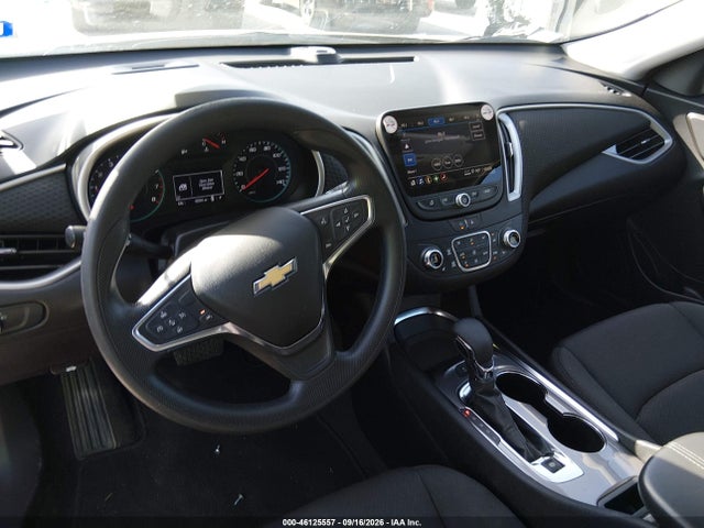 1G1ZD5ST6SF144595 Chevrolet Malibu Fwd 1lt