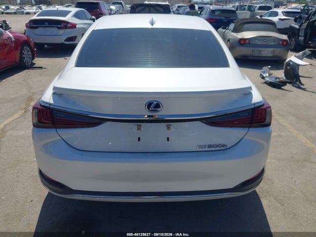 58ACA1C19MU012073 Lexus ES 300H
