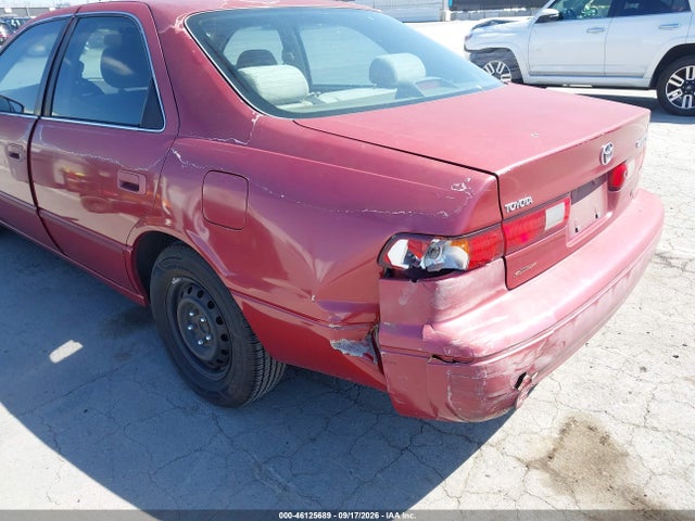 Продажа на аукционе авто 1998 Toyota Camry Le, vin: JT2BG22K1W0155771, номер лота: 46125689