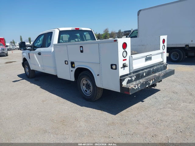 Ford F-250 Xl 2018 1FD7X2A65JEC69703 Image 3