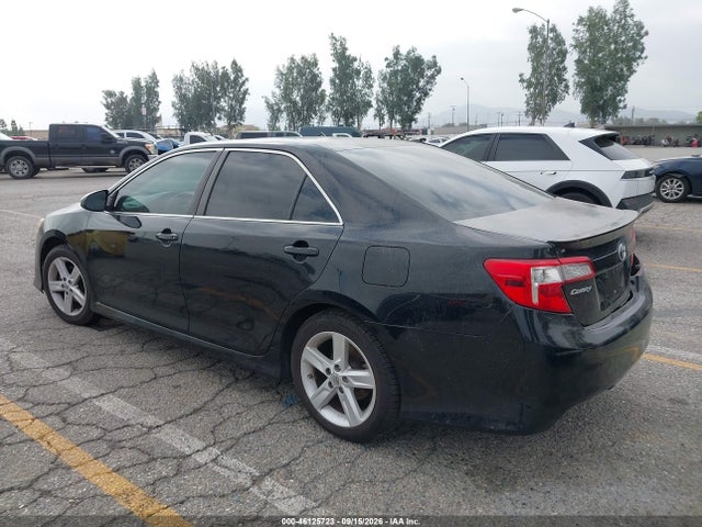 46125723 :رقم المزاد ، 4T1BF1FKXDU268179 vin ، 2013 Toyota Camry Se مزاد بيع