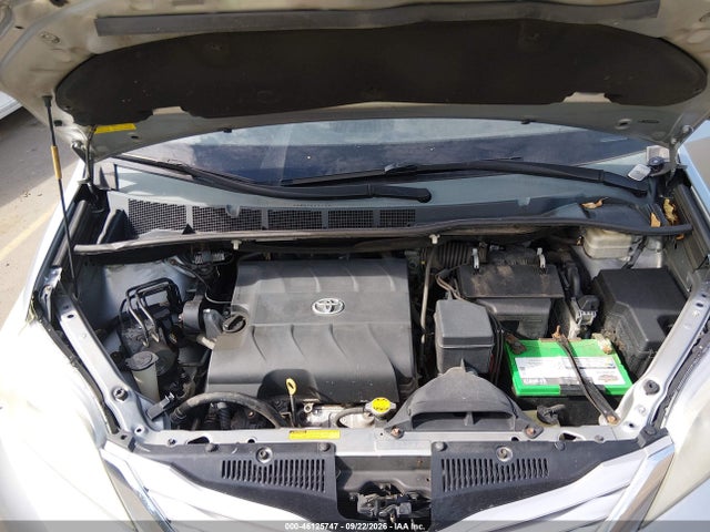 Продажа на аукционе авто 2014 Toyota Sienna Limited V6 7 Passenger, vin: 5TDYK3DC7ES501698, номер лота: 46125747