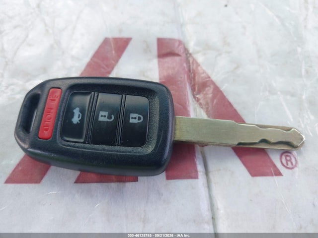 46125785 :رقم المزاد ، JHLRD68585C017281 vin ، 2005 Honda Cr-v Lx مزاد بيع