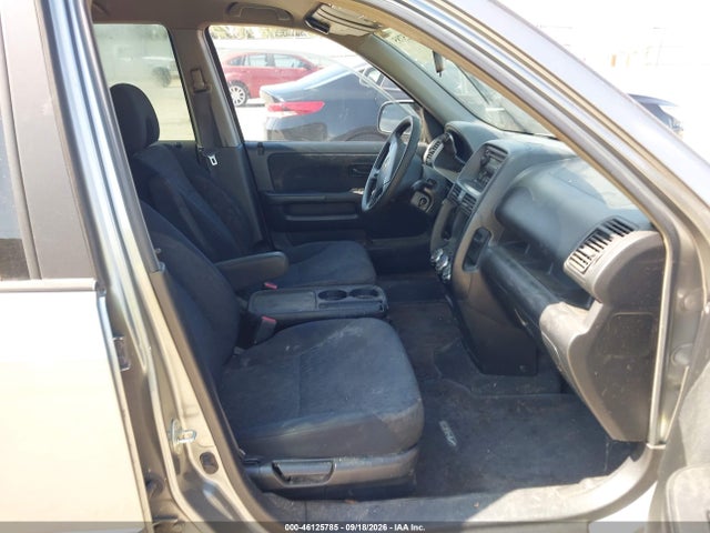 46125785 :رقم المزاد ، JHLRD68585C017281 vin ، 2005 Honda Cr-v Lx مزاد بيع