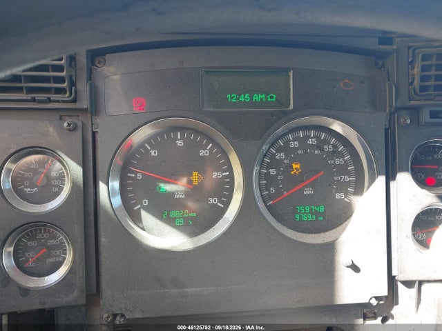 Продажа на аукционе авто 2013 Kenworth Construction T660, vin: 1XKAD48X8DJ361157, номер лота: 46125792