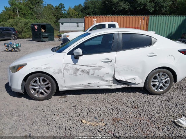 Продажа на аукционе авто 2017 Toyota Yaris Ia, vin: 3MYDLBYVXHY167859, номер лота: 46125849