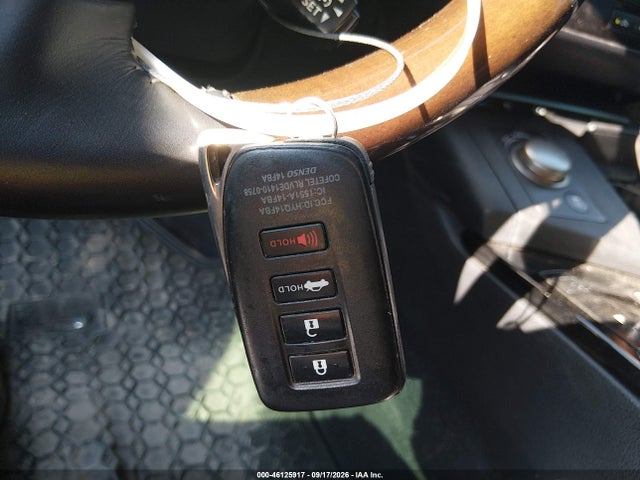 46125917 :رقم المزاد ، JTHBK1GGXF2172883 vin ، 2015 Lexus Es 350 مزاد بيع