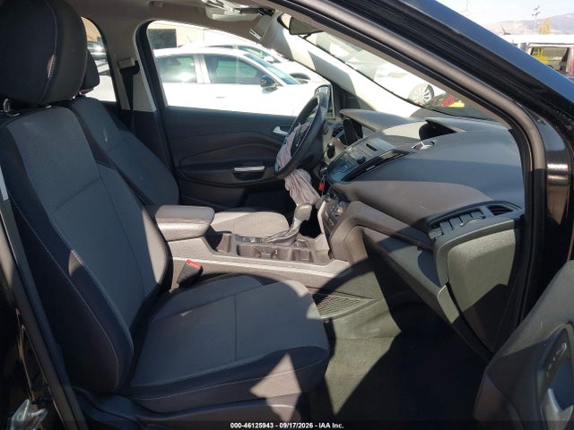 Ford ESCAPE SE 2017 1FMCU0G92HUC96810 Image 5