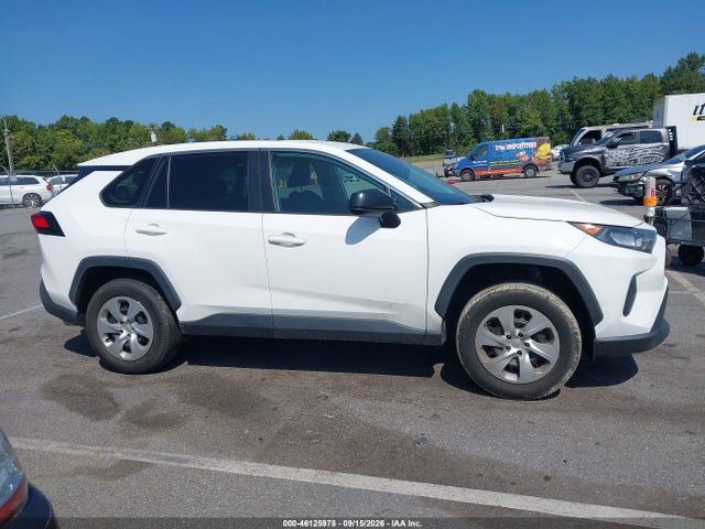 Продаж на аукціоні авто 2022 Toyota Rav4 Le, vin: 2T3H1RFV1NW195603, номер лоту: 46125978