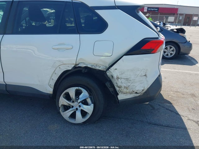 Продаж на аукціоні авто 2022 Toyota Rav4 Le, vin: 2T3H1RFV1NW195603, номер лоту: 46125978