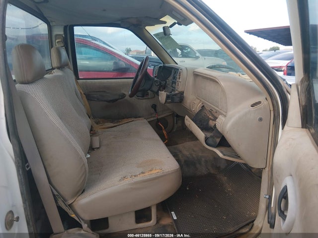 Aukcja sprzedaży 1998 Chevrolet C1500 Fleetside W/t, vin: 1GCEC14W9WZ171321, numer aukcji: 46125985