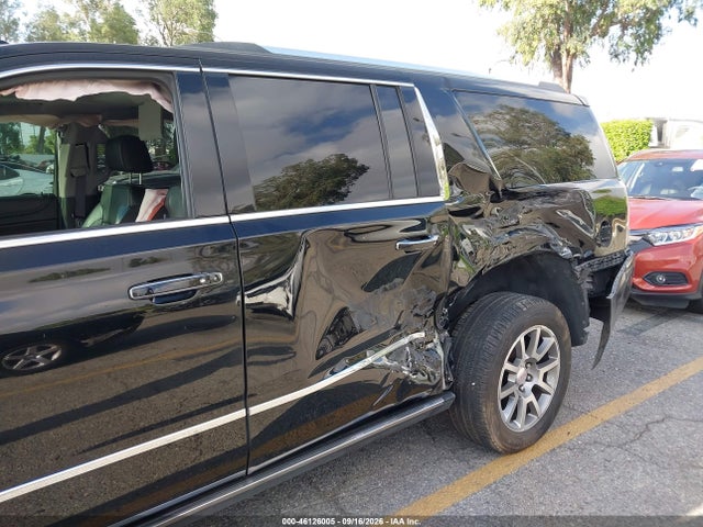 46126005 :رقم المزاد ، 1GKS2HKJ7HR393840 vin ، 2017 Gmc Yukon Xl Denali مزاد بيع