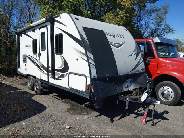 Продаж на аукціоні авто 2017 Keystone Rv Passport Express 199ml Travel Trailer, vin: 4YDT19929HT413576, номер лоту: 46126015