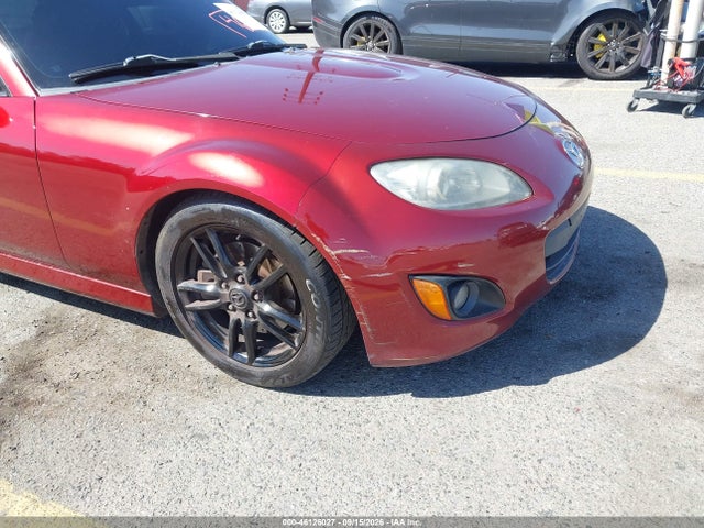 46126027 :رقم المزاد ، JM1NC2JF2B0216401 vin ، 2011 Mazda Mx-5 Miata Sport مزاد بيع