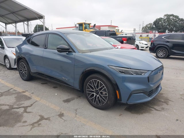 2024 Ford Mustang Mach-e Premium მანქანა იყიდება აუქციონზე, vin: 3FMTK3R72RMA01911, აუქციონის ნომერი: 46126030