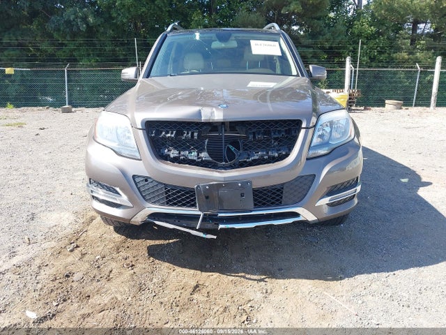 46126060 :رقم المزاد ، WDCGG5HBXFG337704 vin ، 2015 Mercedes-benz Glk 350 مزاد بيع