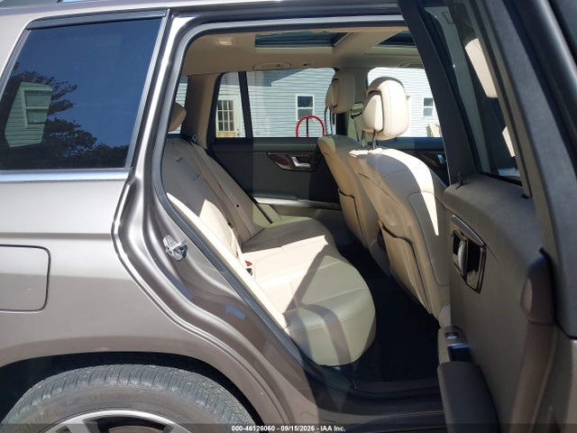 46126060 :رقم المزاد ، WDCGG5HBXFG337704 vin ، 2015 Mercedes-benz Glk 350 مزاد بيع