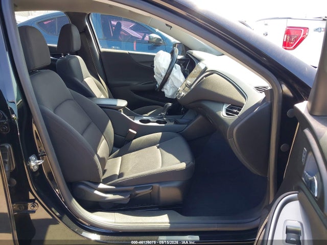 1G1ZG5ST6LF017077 Chevrolet Malibu Fwd Rs