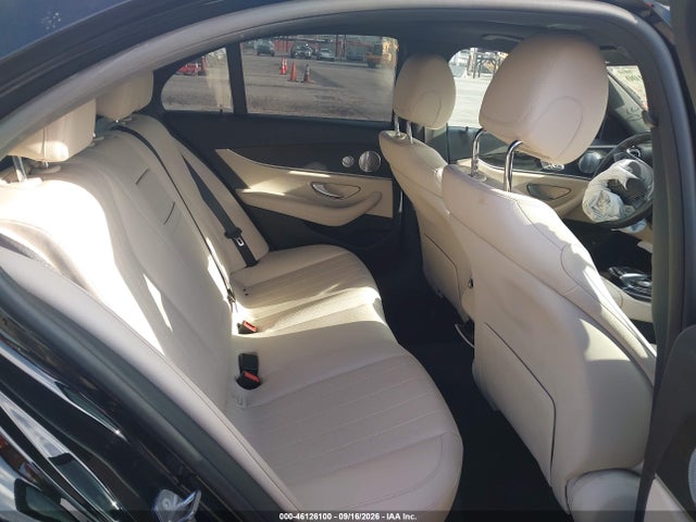 Продажа на аукционе авто 2017 Mercedes-benz E 300, vin: WDDZF4JB3HA036502, номер лота: 46126100