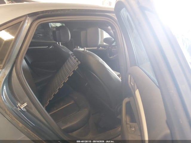 2018 Audi A3 2.0t Premium მანქანა იყიდება აუქციონზე, vin: WAUAUGFF2J1029327, აუქციონის ნომერი: 46126110