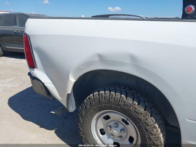Продажа на аукционе авто 2022 Ram 1500 Classic Tradesman  4x4 6'4 Box, vin: 1C6RR7FG1NS244916, номер лота: 46126134