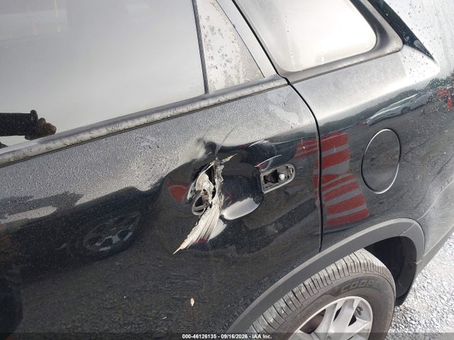 46126135 :رقم المزاد ، 5XYKT4A66FG659360 vin ، 2015 Kia Sorento Lx مزاد بيع