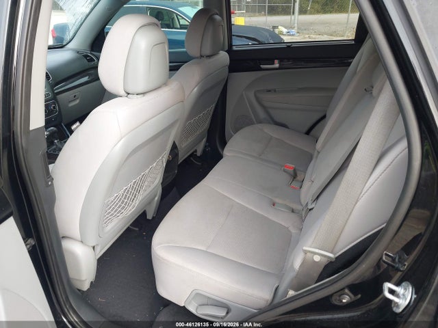46126135 :رقم المزاد ، 5XYKT4A66FG659360 vin ، 2015 Kia Sorento Lx مزاد بيع