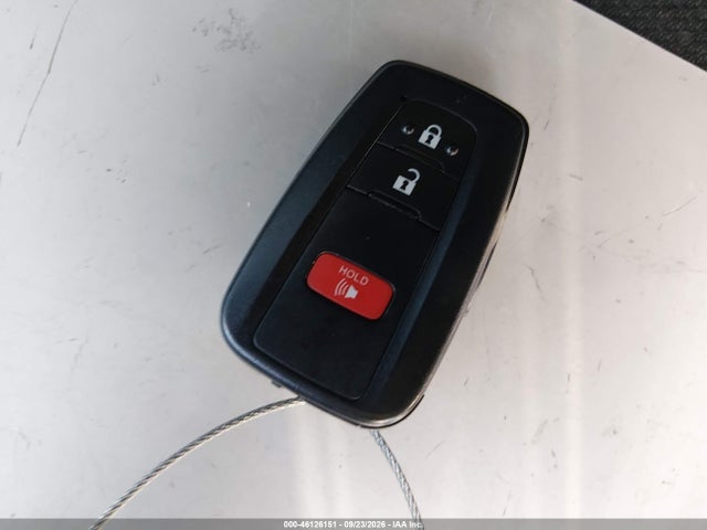 JTDKAMFUXM3133795 Toyota Prius Le