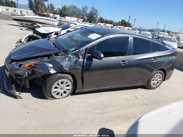 JTDKAMFUXM3133795 Toyota Prius Le