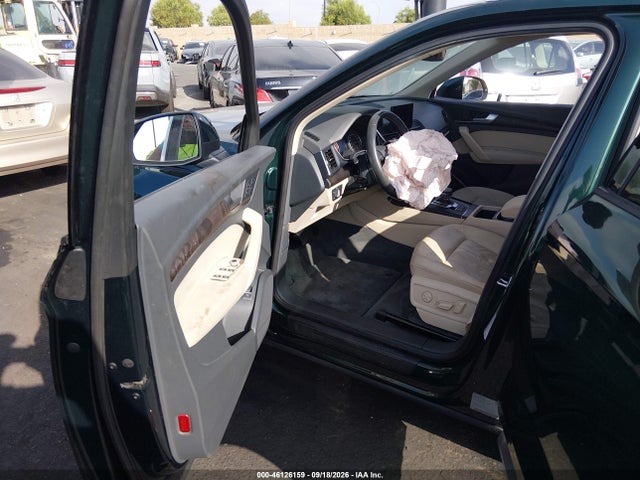 46126159 :رقم المزاد ، WA1ANAFYXJ2039350 vin ، 2018 Audi Q5 2.0t Premium/2.0t Tech Premium مزاد بيع