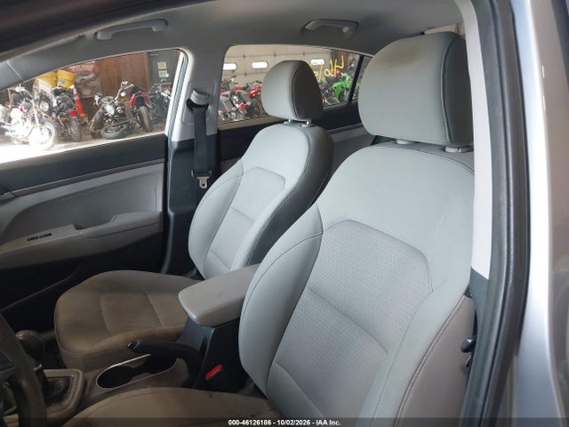 Продаж на аукціоні авто 2017 Hyundai Elantra Se, vin: 5NPD74LF6HH055006, номер лоту: 46126186