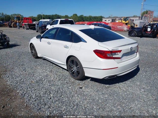 2022 Honda Accord Touring მანქანა იყიდება აუქციონზე, vin: 1HGCV2F90NA011261, აუქციონის ნომერი: 46126209