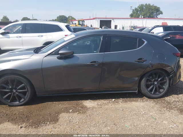 Aukcja sprzedaży 2021 Mazda Mazda3 Premium, vin: JM1BPAML3M1302963, numer aukcji: 46126226