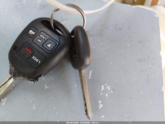 2004 Lexus Rx 330 მანქანა იყიდება აუქციონზე, vin: JTJGA31U140036104, აუქციონის ნომერი: 46126268