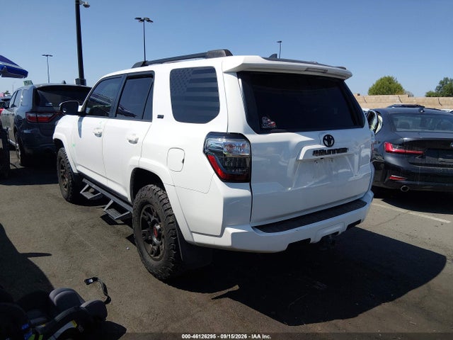 Toyota 4RUNNER SR5 2016 JTEZU5JR8G5147360 Image 15