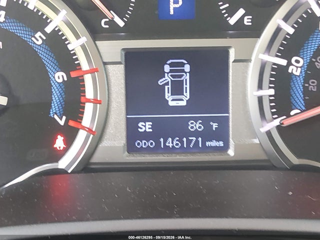 Toyota 4RUNNER SR5 2016 JTEZU5JR8G5147360 Image 16