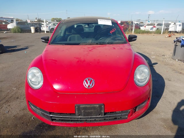 Продаж на аукціоні авто 2012 Volkswagen Beetle 2.0t Turbo, vin: 3VWVA7AT7CM647854, номер лоту: 46126319