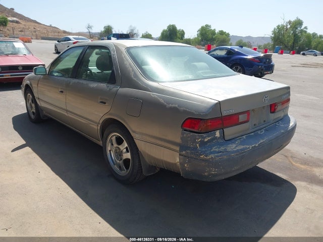 1999 Toyota Camry Le V6 მანქანა იყიდება აუქციონზე, vin: JT2BF22K1X0177788, აუქციონის ნომერი: 46126331