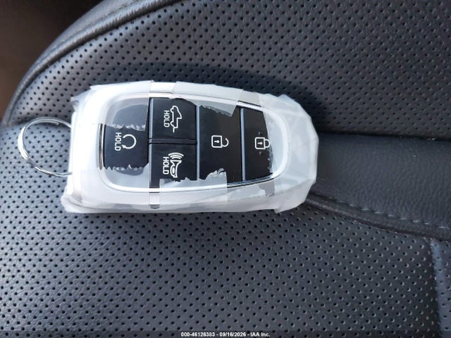 2023 Hyundai Santa Cruz Limited მანქანა იყიდება აუქციონზე, vin: 5NTJEDAF0PH073688, აუქციონის ნომერი: 46126383