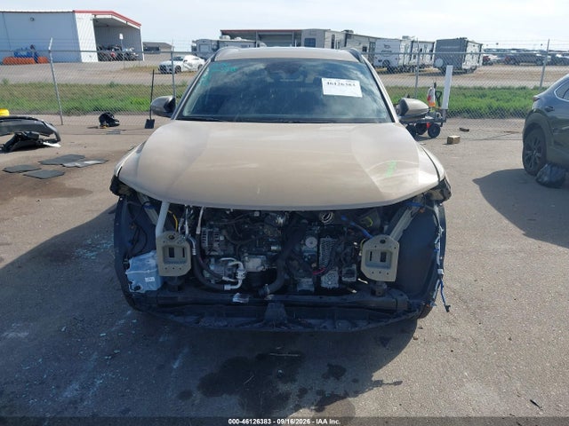 2023 Hyundai Santa Cruz Limited მანქანა იყიდება აუქციონზე, vin: 5NTJEDAF0PH073688, აუქციონის ნომერი: 46126383