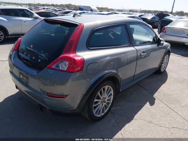 46126393 :رقم المزاد ، YV1672MK9C2277827 vin ، 2012 Volvo C30 T5 مزاد بيع