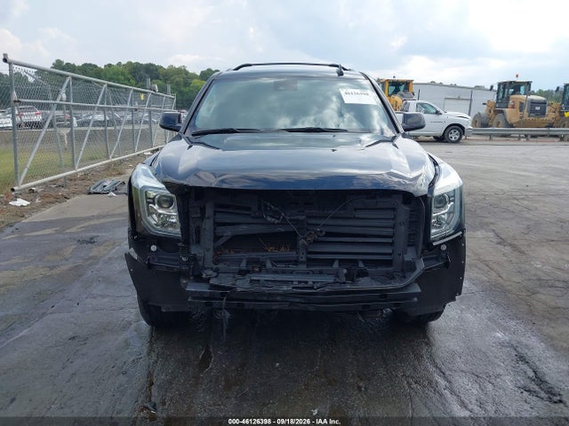 2020 Gmc Yukon Xl 4wd Slt Standard Edition მანქანა იყიდება აუქციონზე, vin: 1GKS2JKCXLR181032, აუქციონის ნომერი: 46126398