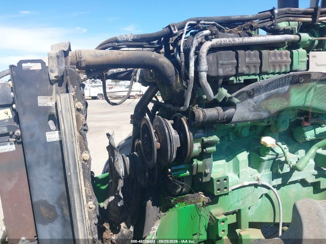46126451 :رقم المزاد ، 1RW8295RAFP104251 vin ، 2015 John Deere 8295r Tractor مزاد بيع