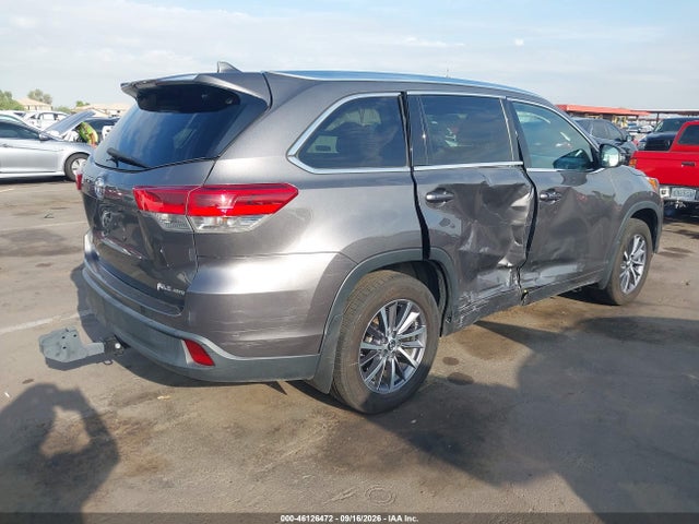 Toyota Highlander Xle 2017 5TDJZRFH7HS508633 Image 4