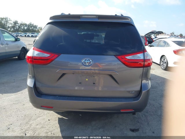 5TDKZ3DCXHS798245 Toyota Sienna Le 8 Passenger