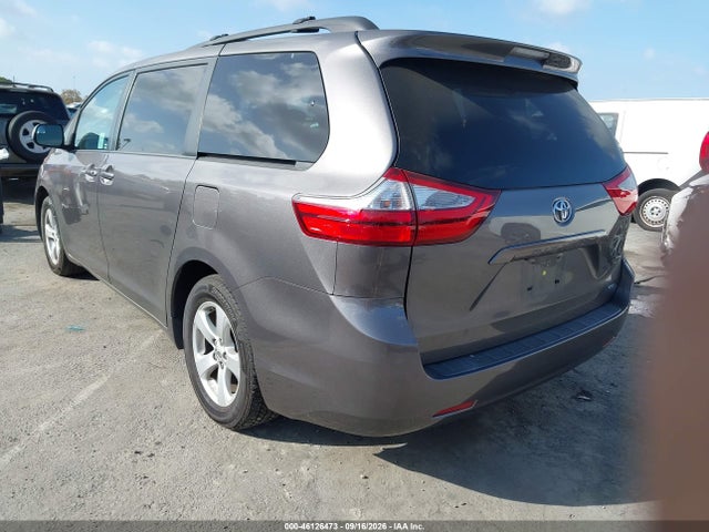 5TDKZ3DCXHS798245 Toyota Sienna Le 8 Passenger