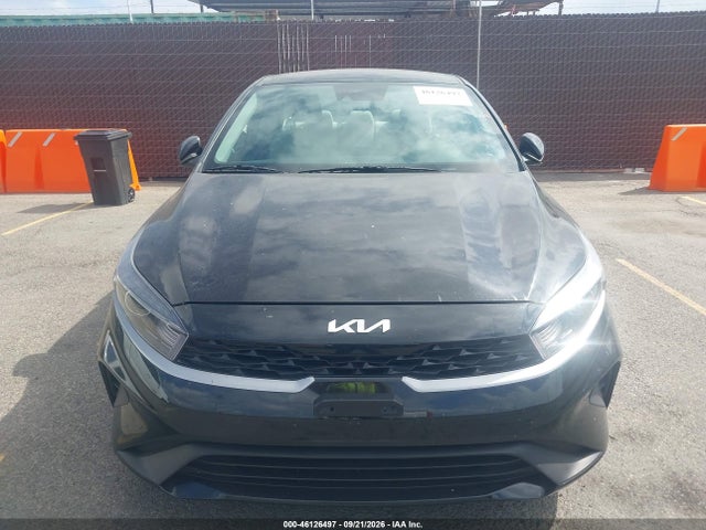 2023 Kia Forte Lxs მანქანა იყიდება აუქციონზე, vin: 3KPF24AD2PE676156, აუქციონის ნომერი: 46126497